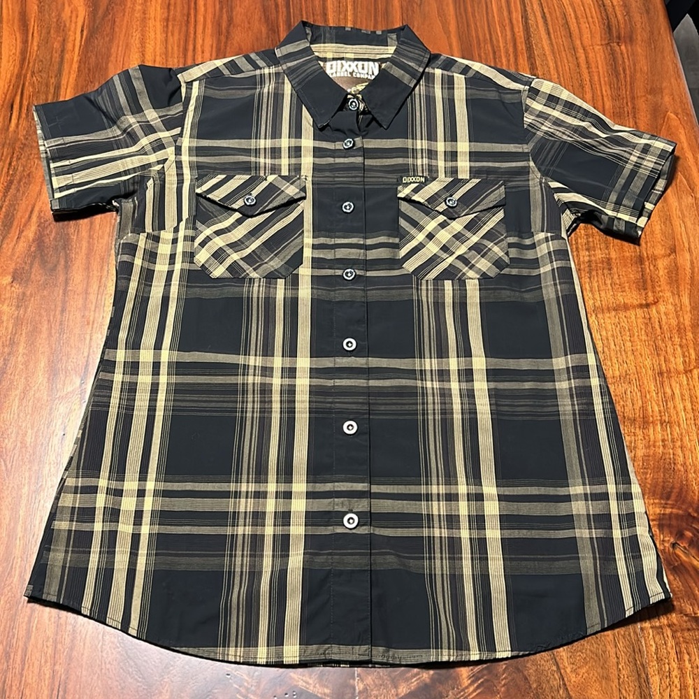 Dixxon Women’s Button Up Large